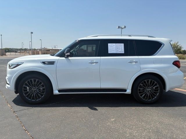 2023 INFINITI QX80 Premium Select