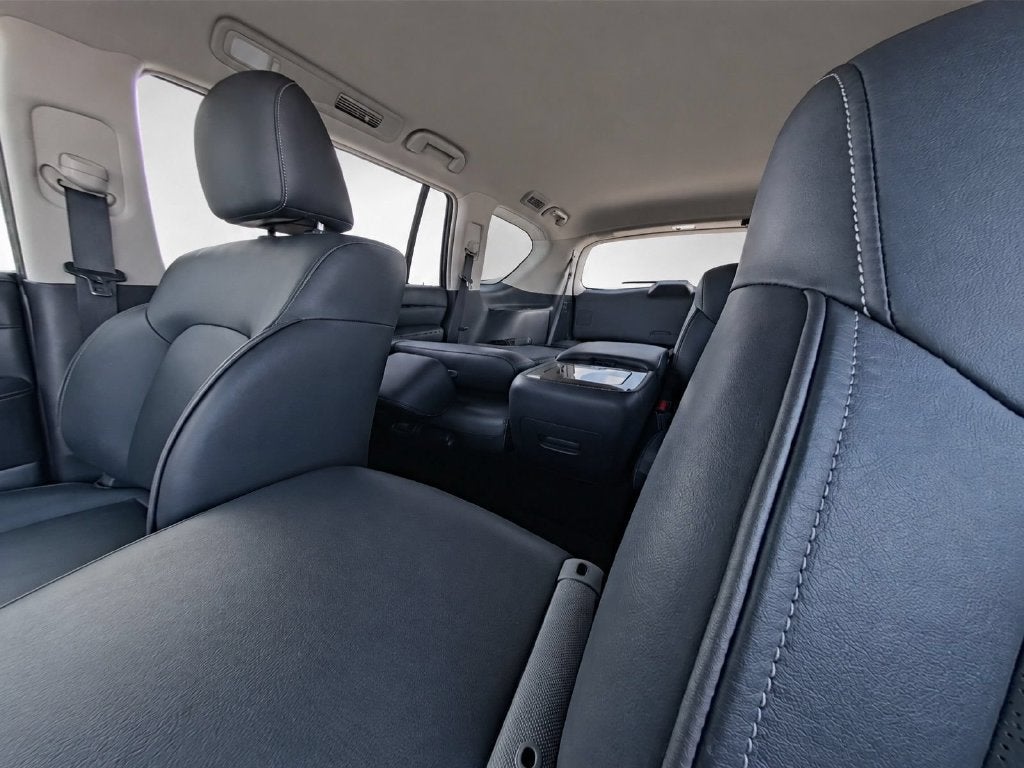 2023 INFINITI QX80 LUXE