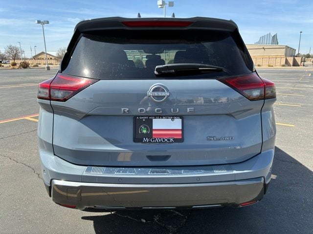 2025 Nissan Rogue SL