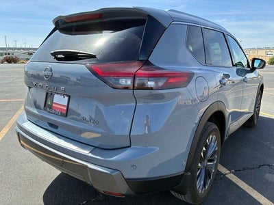 2025 Nissan Rogue SL