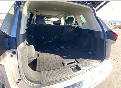 2024 Nissan Rogue Platinum