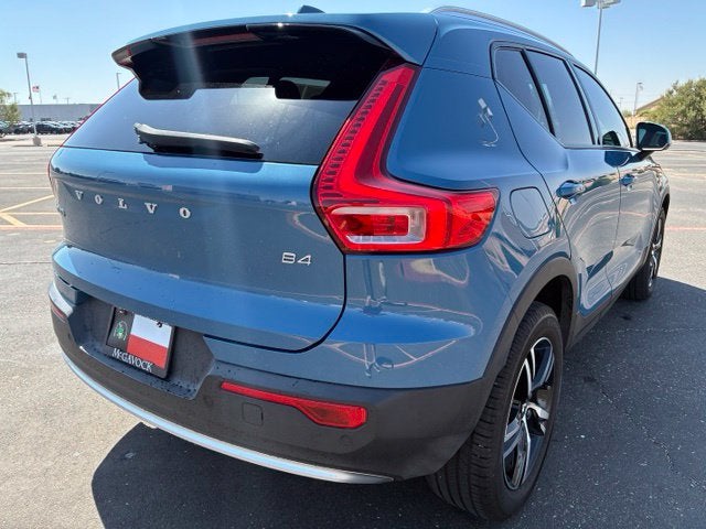 2023 Volvo XC40 B4 Core