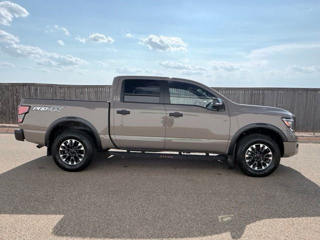 2024 Nissan Titan PRO-4X