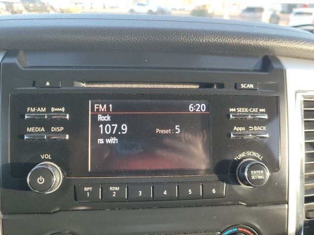 2017 Nissan Titan XD SV