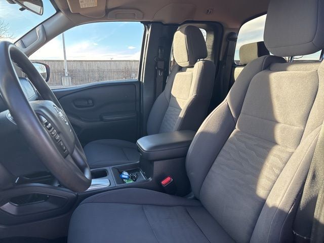 2023 Nissan Frontier S