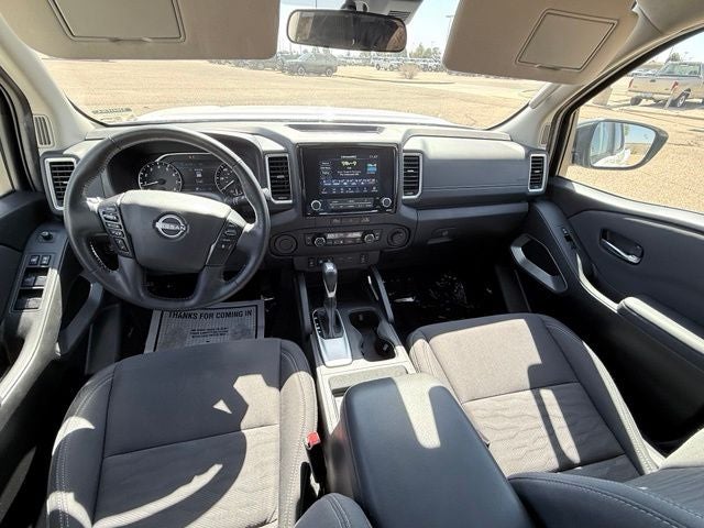 2024 Nissan Frontier SV