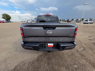 2025 Nissan Frontier SV