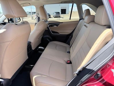 2022 Toyota RAV4 XLE Premium