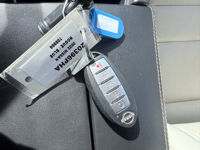 2022 Nissan Rogue SV