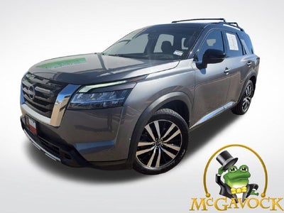 2023 Nissan Pathfinder Platinum