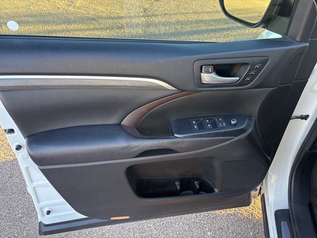 2017 Toyota Highlander Limited