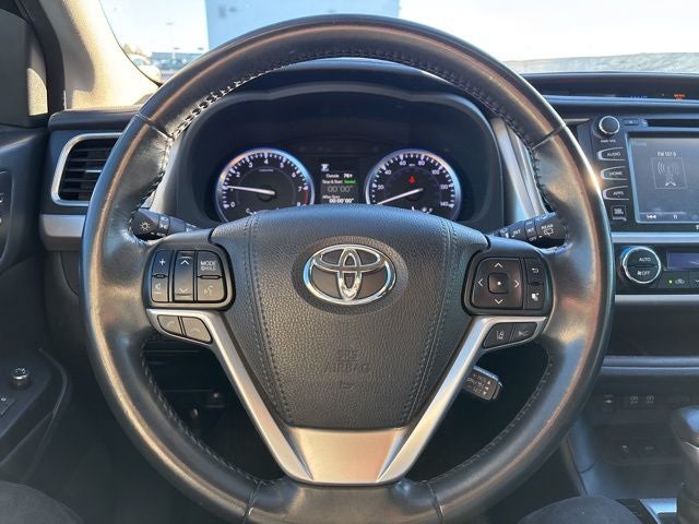 2017 Toyota Highlander Limited