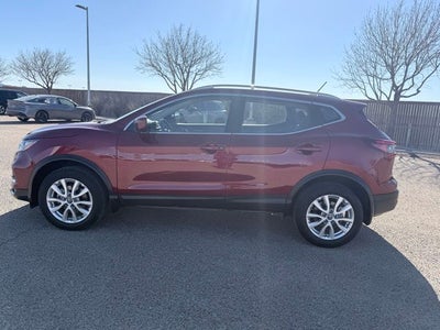 2022 Nissan Rogue Sport SV