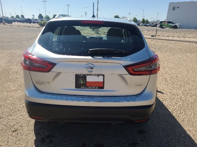 2022 Nissan Rogue Sport SV