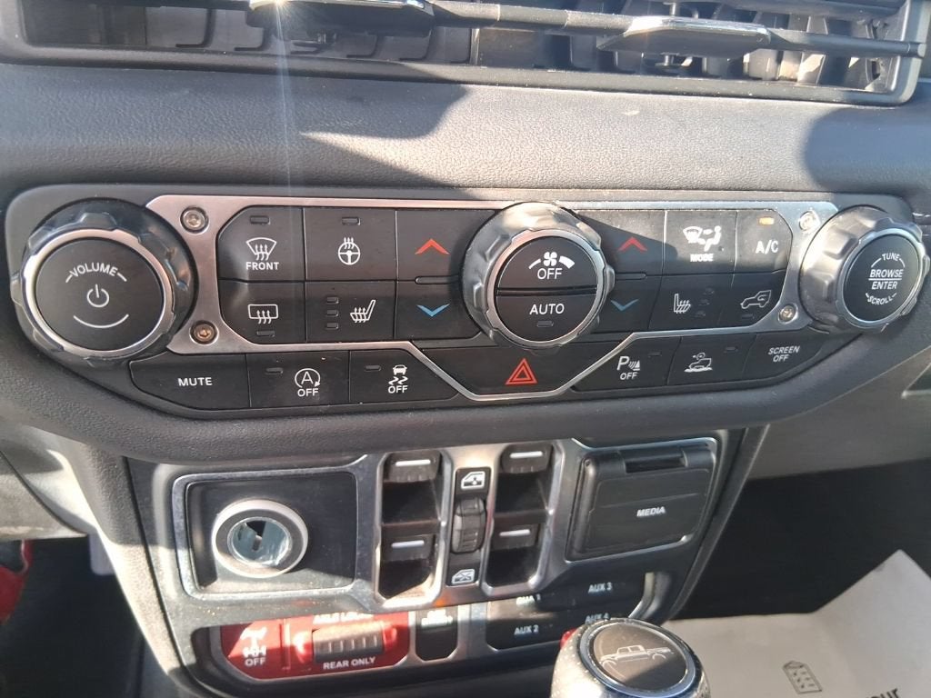 2024 Jeep Gladiator Mojave X