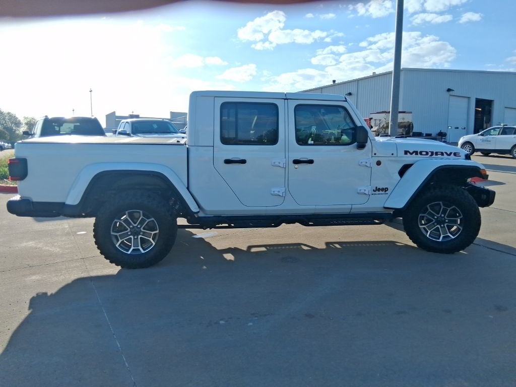 2024 Jeep Gladiator Mojave X