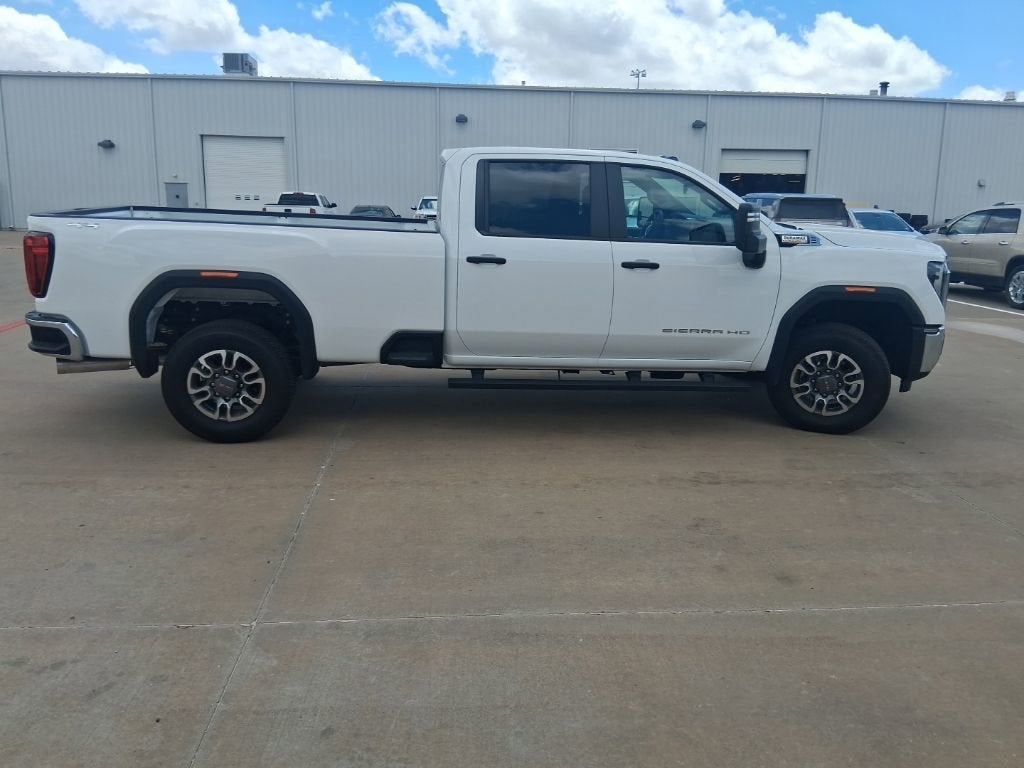 2025 GMC Sierra 3500 HD Pro