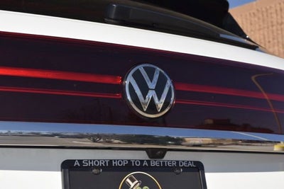 2024 Volkswagen Atlas Cross Sport 2.0T SE w/Technology