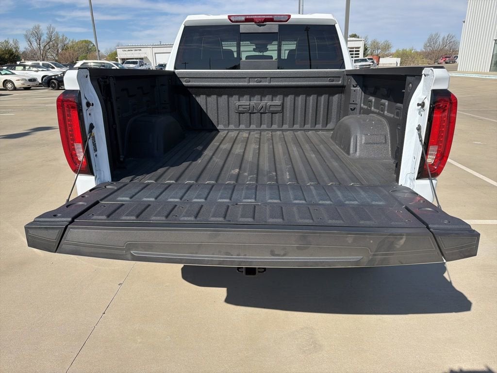 2025 GMC Sierra 1500 AT4X