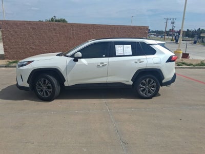 2022 Toyota RAV4 Hybrid XLE Premium
