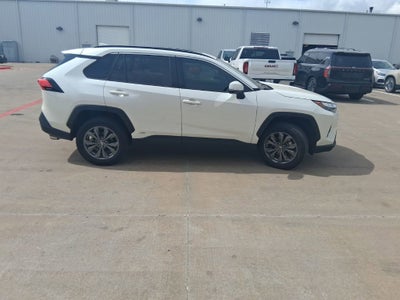 2022 Toyota RAV4 Hybrid XLE Premium