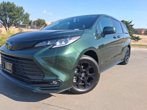 2026 Toyota Sienna Woodland Edition