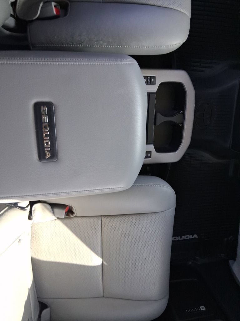2020 Toyota Sequoia Platinum
