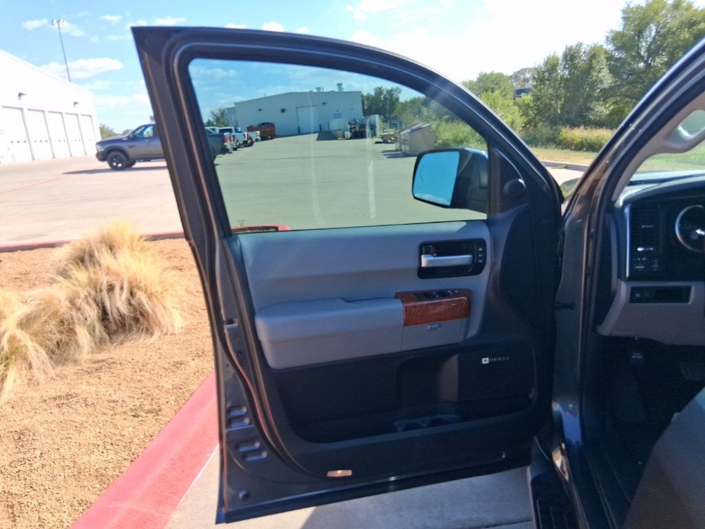2020 Toyota Sequoia Platinum