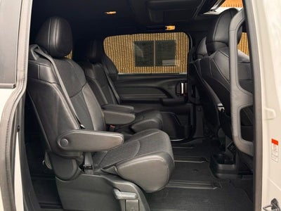 2025 Toyota Sienna Limited