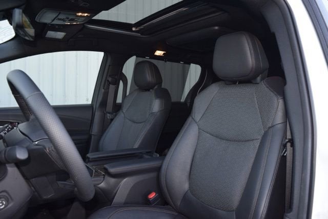 2025 Toyota Sienna Limited