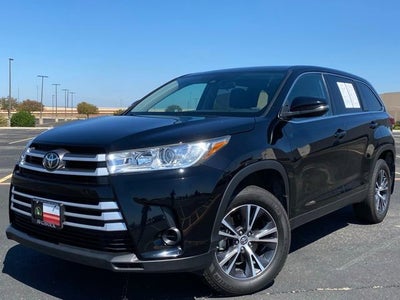 2019 Toyota Highlander LE