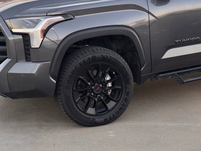 2023 Toyota Tundra 4WD SR5