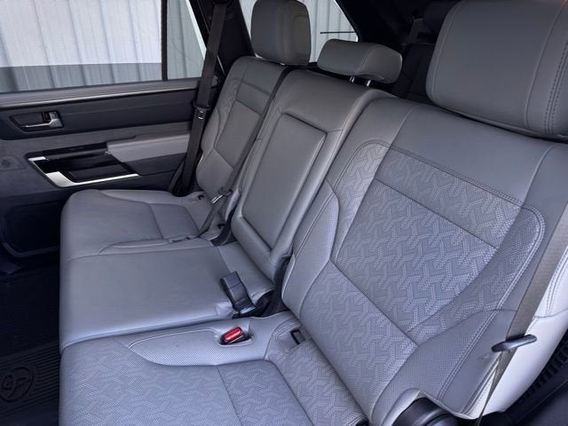 2025 Toyota Sequoia SR5