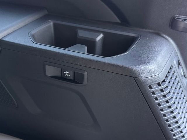 2025 Toyota Sequoia SR5