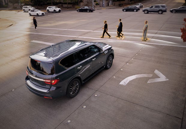 2024 INFINITI QX80 Key Features - PREDICTIVE FORWARD COLLISION WARNING | McGavock INFINITI of Lubbock in Lubbock TX